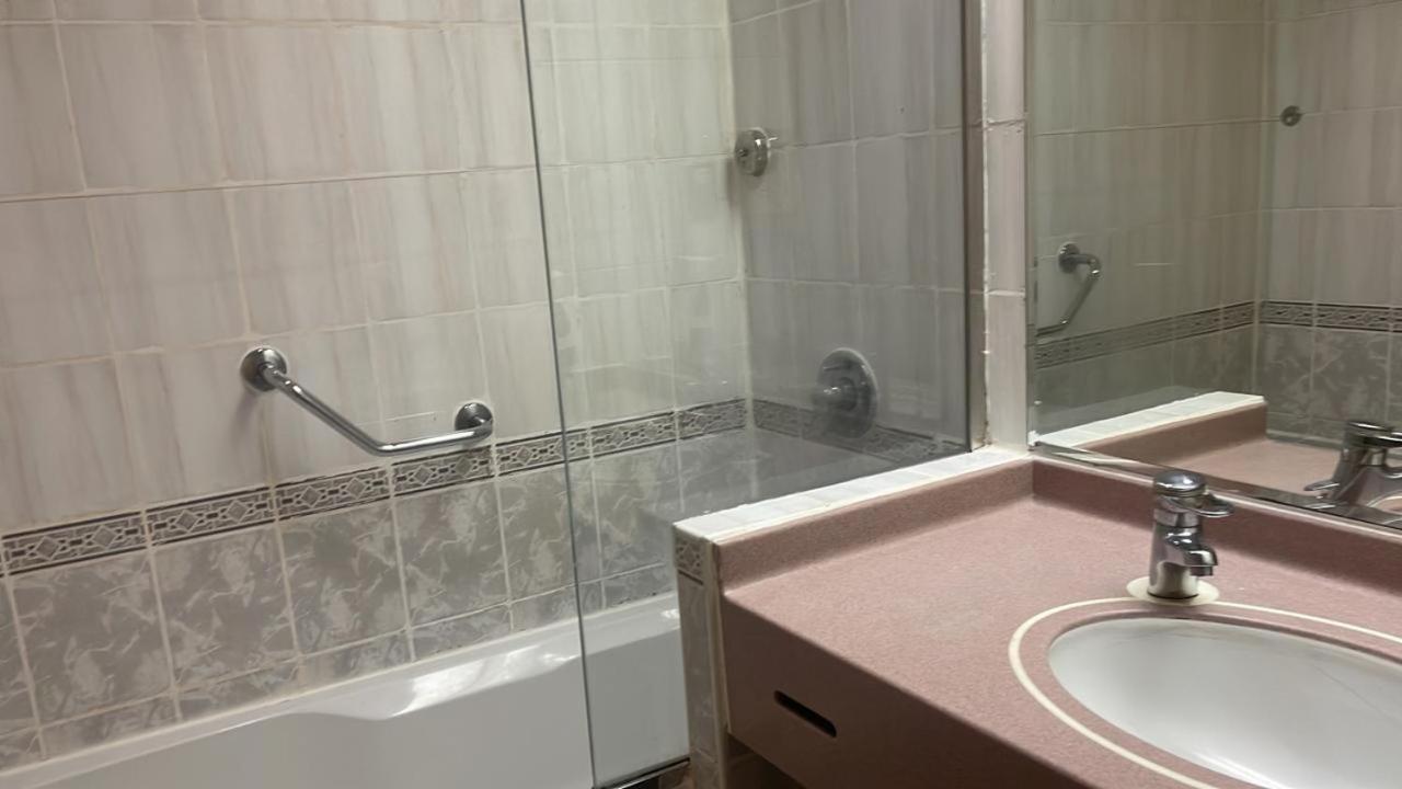 Sun & Sands Hotel Llc 두바이 외부 사진